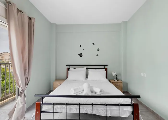 Litsa's Maisonette Near Sea - Center Hébergement de vacances La Canée