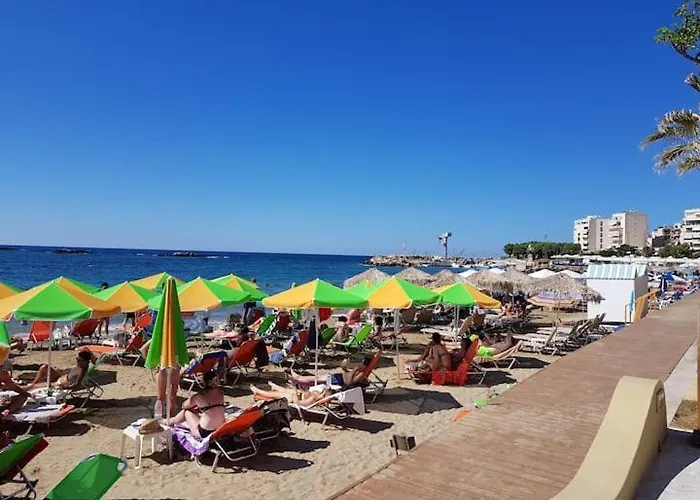 Hébergement de vacances Litsa's Maisonette Near Sea - Center *